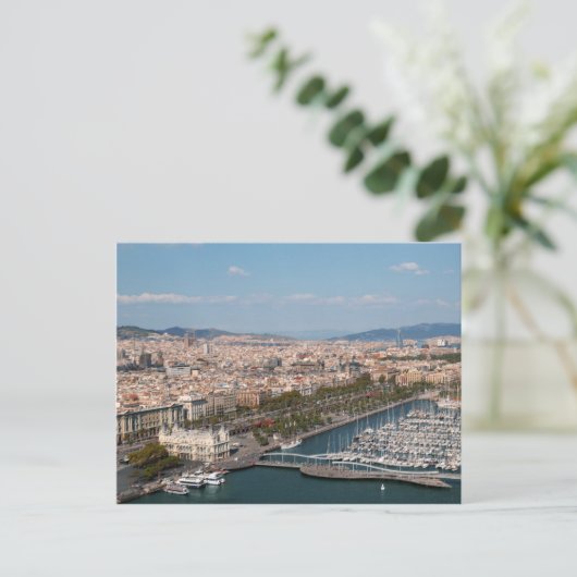 Carte Postale Vue panoramique sur Port Vell à Barcelone, Espagne (Debout devant)