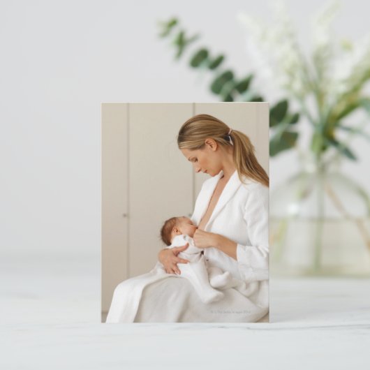 Carte Postale vue rapprochée d'un bébé (6-12 mois) (Debout devant)