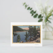 Carte Postale Vue sur le lac à travers les pins (Debout devant)