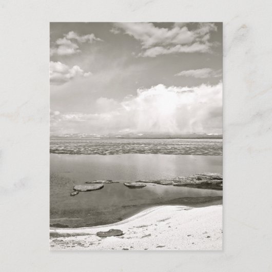 CARTE POSTALE VUE SUR LE LAC NOIR ET BLANC (Devant)