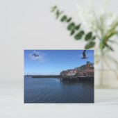 Carte Postale Vue sur Whitby Harbour, Whitby, North Yorks. (Debout devant)