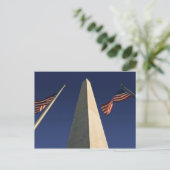 Carte postale Washington Monument (Debout devant)