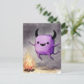 Carte Postale Watercolor Cute Purple Monster and a Campfire (Debout devant)