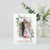 Carte Postale Watercolor Greenery Red Bow First Christmas (Debout devant)