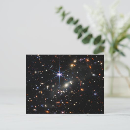 Carte Postale Webb's First Deep Field Unveiled (Debout devant)