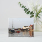 Carte postale Whitby Harbour (Debout devant)
