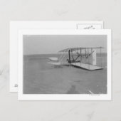 Carte Postale Wilbur Wright dans un avion endommagé après (Devant / Derrière)