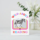 CARTE POSTALE WILD À PROPOS DE LA LECTURE (Debout devant)