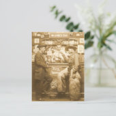 Carte Postale Wild West Bar (Debout devant)