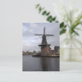 Carte Postale Windmill "De Adriaan", Haarlem (Debout devant)