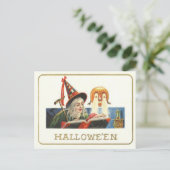 Carte Postale Witch Reading Jack-o'-lantern Citrouille (Debout devant)