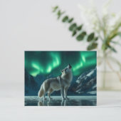 Carte Postale Wolf Howling Under the Northern Lights (Debout devant)