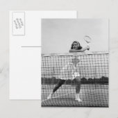 Carte Postale Woman playing tennis (Devant / Derrière)