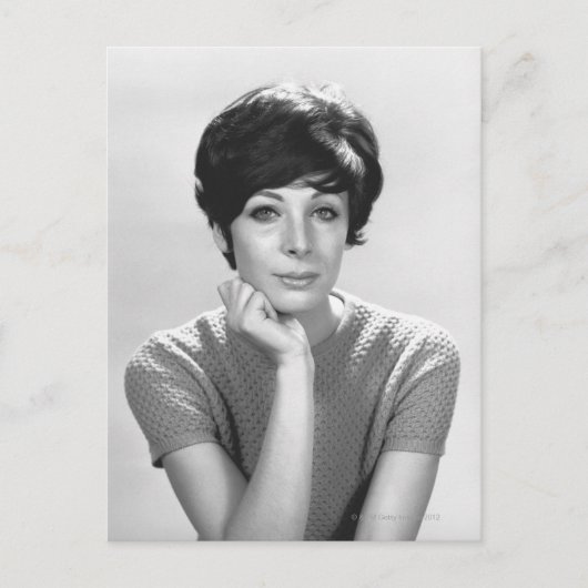Carte Postale Woman posing (Devant)