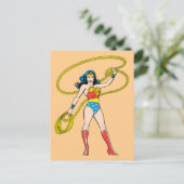 Carte Postale Wonder Woman debout avec Lasso (Debout devant)