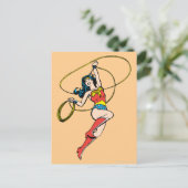 Carte Postale Wonder Woman Lasso de la vérité (Debout devant)