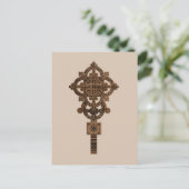 Carte Postale Wooden Hand Cross  (Debout devant)
