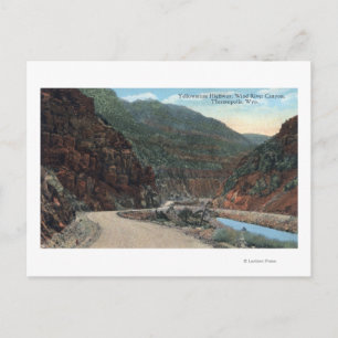Carte Postale Yellowstone, WY - Yellowstone Highway and Wind 2