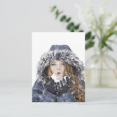 Carte Postale Young beautiful girl (Debout devant)