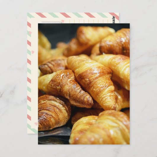 Carte Postale Yummy croissant photo avec mignon Tour eiffel (Devant / Derrière)