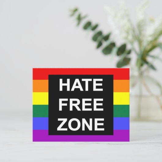 Carte Postale Zone franche de haine (Debout devant)