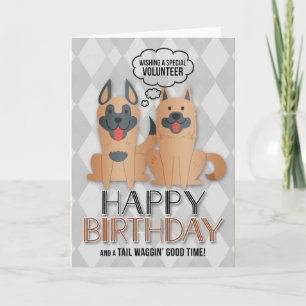 Carte pour les chiens de caricature mignons d'anniversai