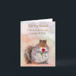 Carte Pour Soeur Funny Squirrel Anniversaire<br><div class="desc">Un mignon écureuil tenant un rose pour l'anniversaire d'une soeur spéciale. Personnalisez les messages et créez votre propre carte unique. Merci de chercher ! Image ©Christine Greenspan</div>
