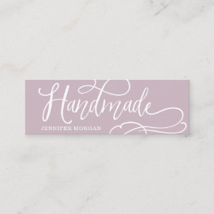 Carte produit artisanal en script blanc kraft