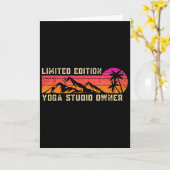 Carte Propriétaire de studio de yoga Emploi Travailleur  (Fleur jaune)