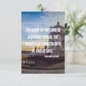 Carte Proverbes 18:10 Bible Écriture Verse Flat Salutati (Debout devant)