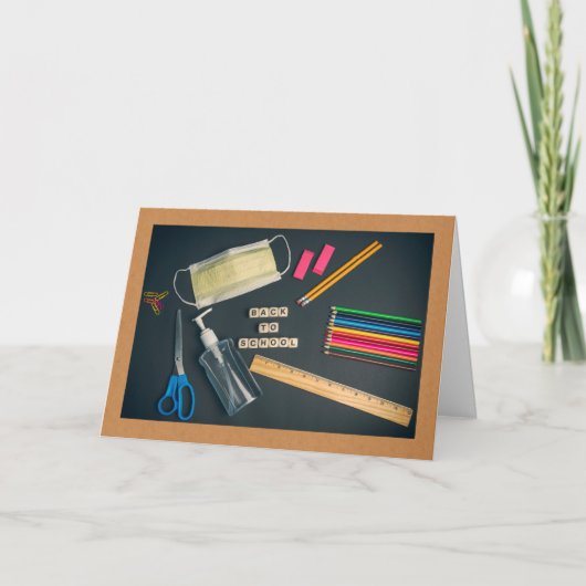 Carte Retour À L'École Fournitures Pendant Le Pandem Cor (Devant)