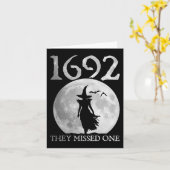 Carte Rétro 1692 Ils ont raté une sorcière Salem 1692 Ha (Fleur jaune)