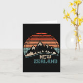 Carte Retro Mountains New Zealand  (Fleur jaune)
