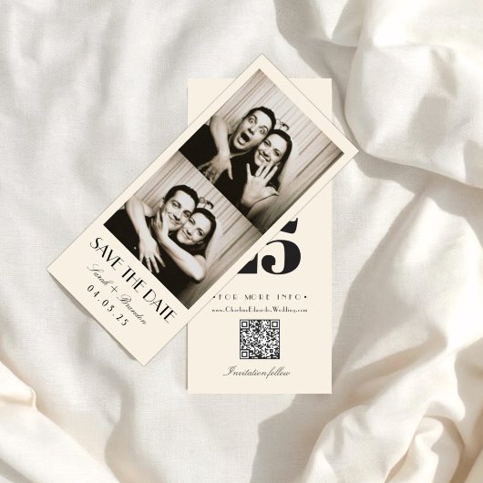 Carte Retro Photobooth Typography Qrcode Save the Date I
