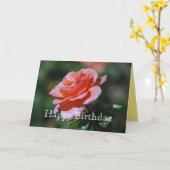 Carte rose de pêche de joyeux anniversaire (Fleur jaune)
