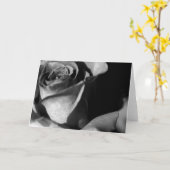 Carte Rose en noir et blanc (Fleur jaune)