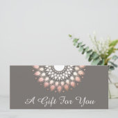 Carte Rose Gold Floral Mandala Spa Certificat cadeau (Debout devant)