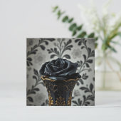 Carte Rose noir avec accents floraux or (Debout devant)