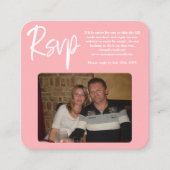Carte RSVP couleur rose vif QR Code arrondi (Devant)