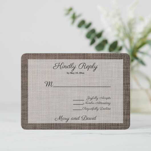 Carte RSVP de mariage Brown rustique (Debout devant)