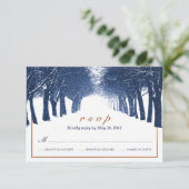 Carte RSVP de mariage de l'avenue des Arbres d'hiv (Debout devant)