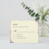 Carte RSVP de mariage de vignoble rustique - viole (Debout devant)