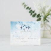 Carte RSVP de mariage d'hiver bleu aquarelle (Debout devant)