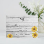 Carte RSVP de mariage en bois blanc rustique (Debout devant)