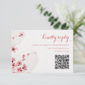 Carte RSVP de mariage en fleurs cerises QR Code (Debout devant)