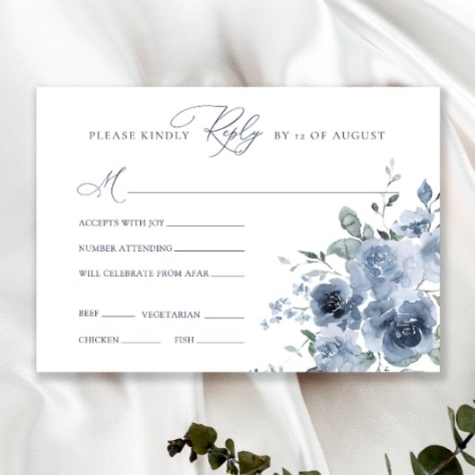 Carte RSVP de mariage floral bleu et blanc