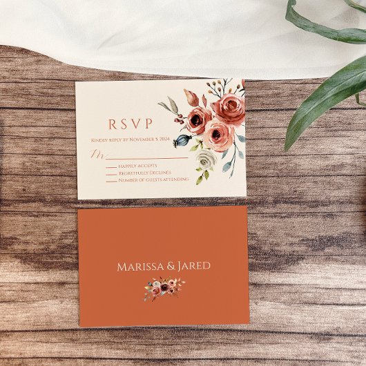 Carte RSVP de mariage floral en terre cuite