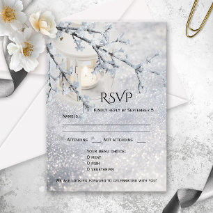 Carte RSVP de mariage hivernal à neige mousseuse