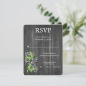 Carte RSVP de mariage pour papillon rustique vert (Debout devant)