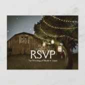 Carte RSVP de mariage rustique avec grange et feux (Devant)